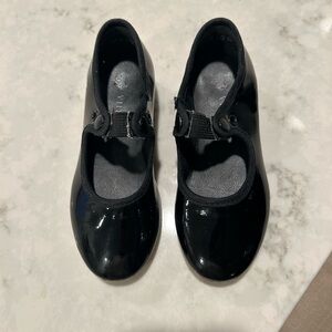 Mariia tap shoes black 9.5 toddler